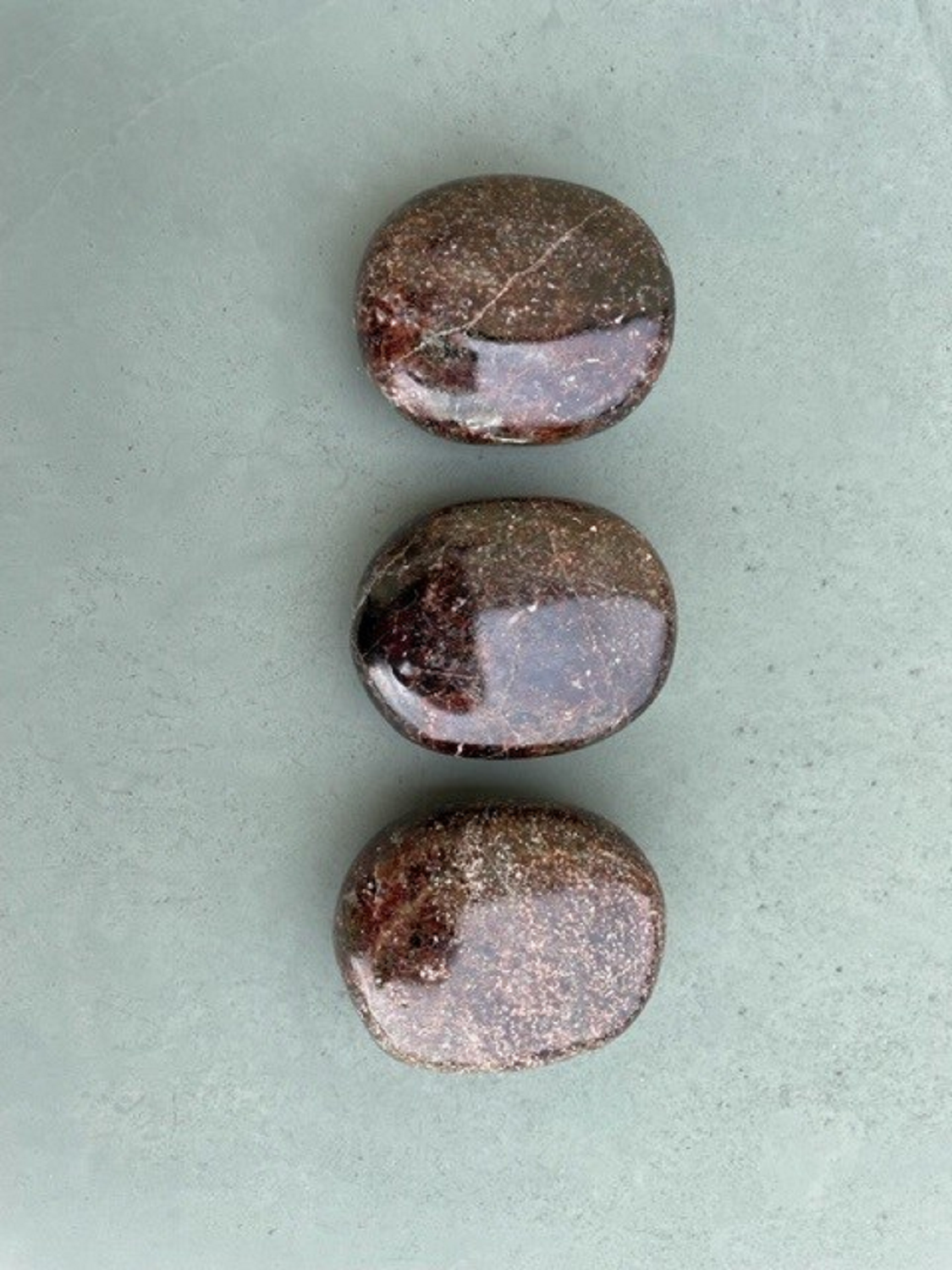 Garnet Palmstone